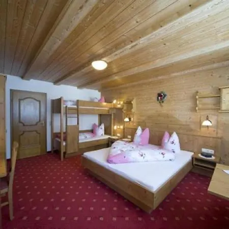 Guest house Gaestehaus Alpenblick Berwang