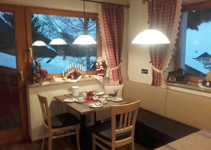 بيت ضيافة غاستهوس ألبنبليك بيروانغ