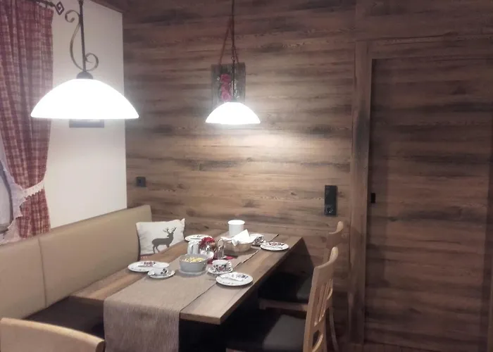 بيت ضيافة غاستهوس ألبنبليك بيروانغ