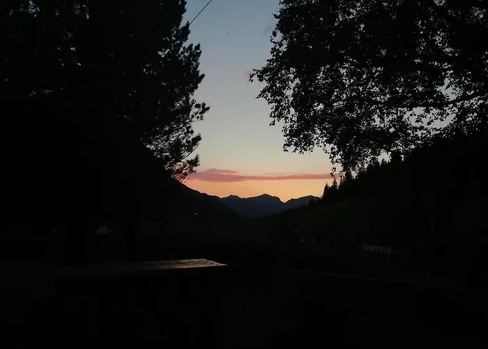 غاستهوس ألبنبليك بيت ضيافة 3*