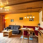 Affittacamere Gaestehaus Alpenblick 3*